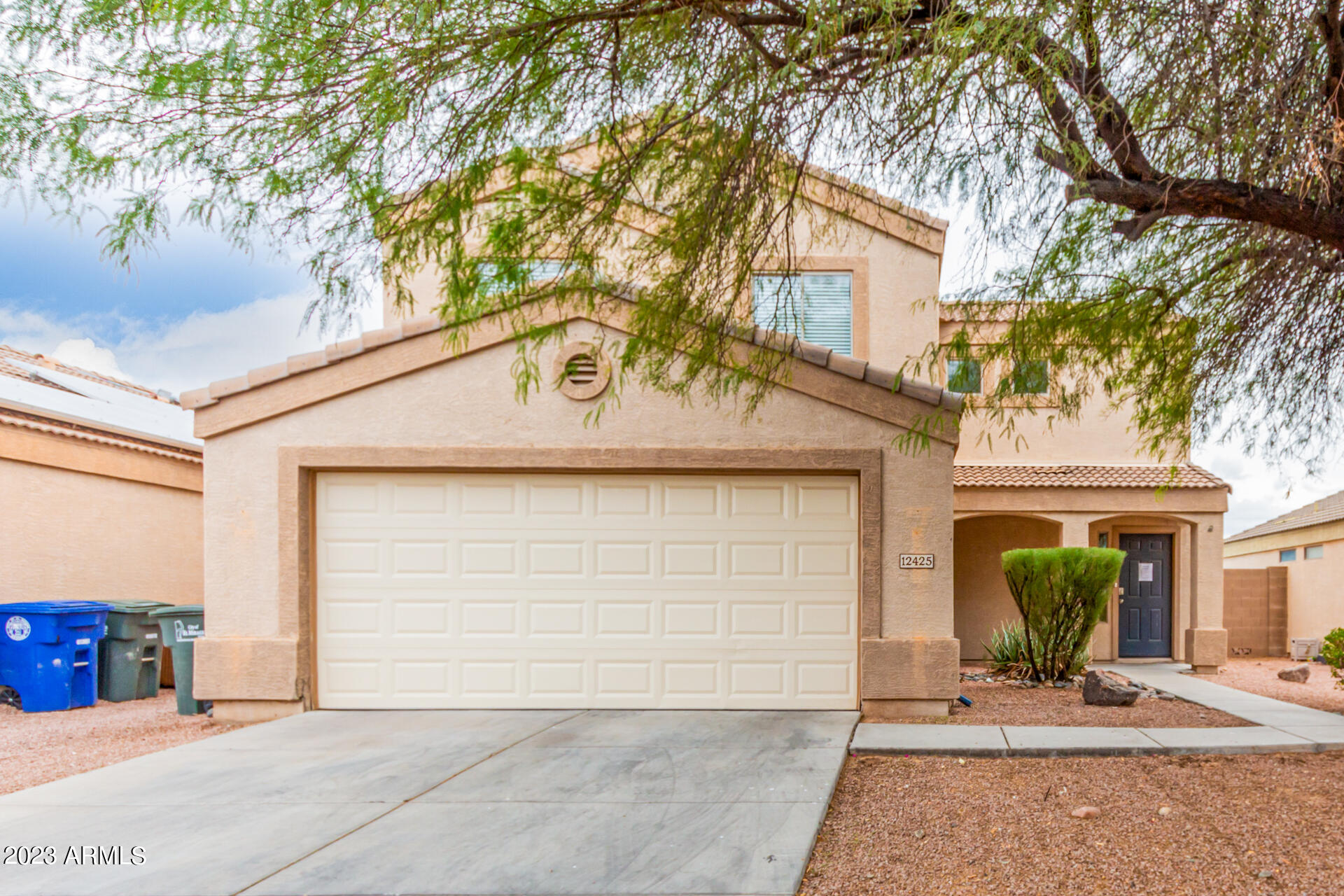 12425 W DREYFUS Drive