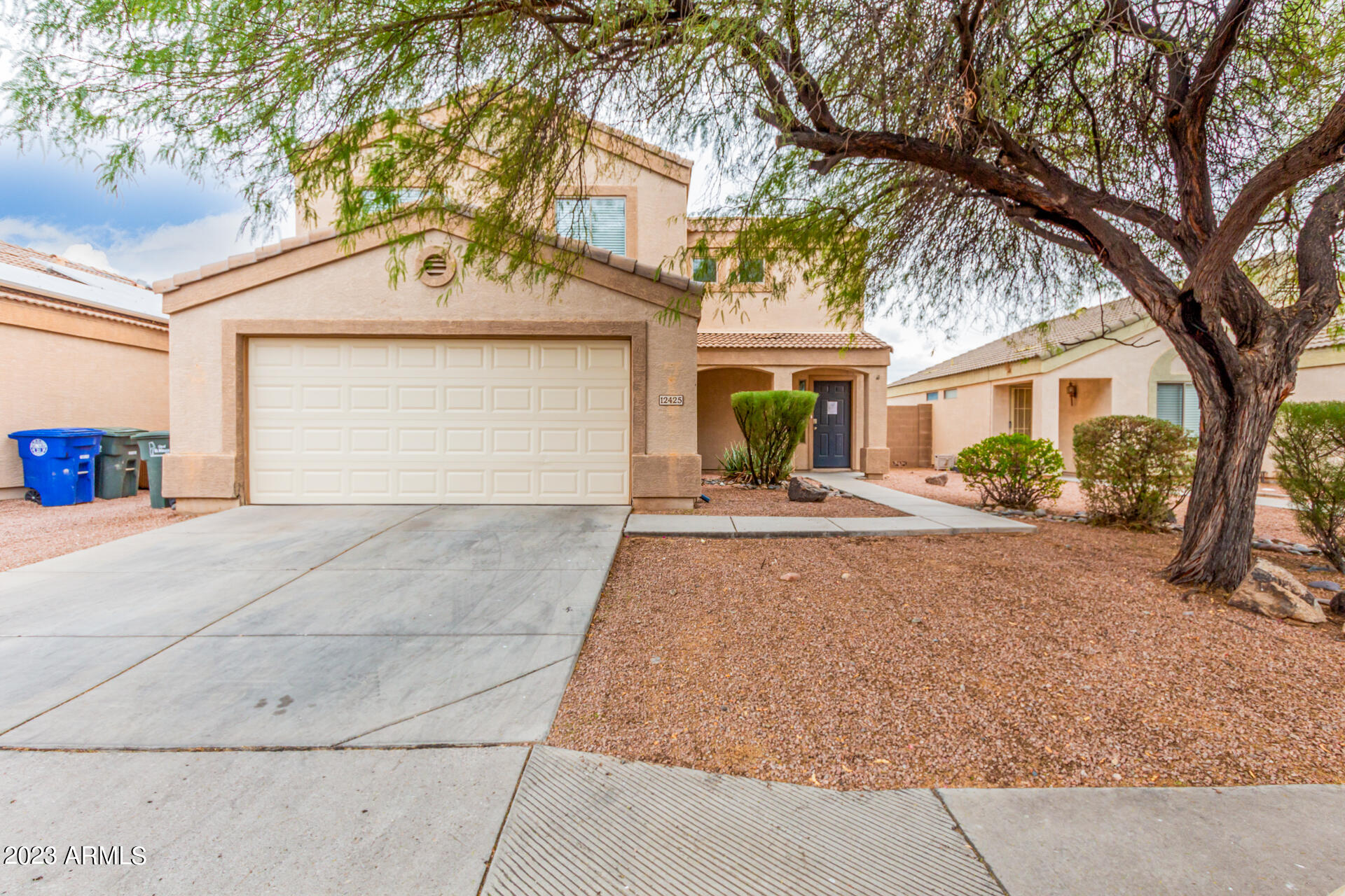12425 W DREYFUS Drive