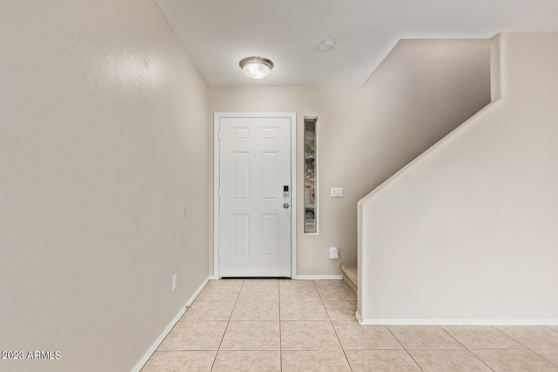 12425 W DREYFUS Drive
