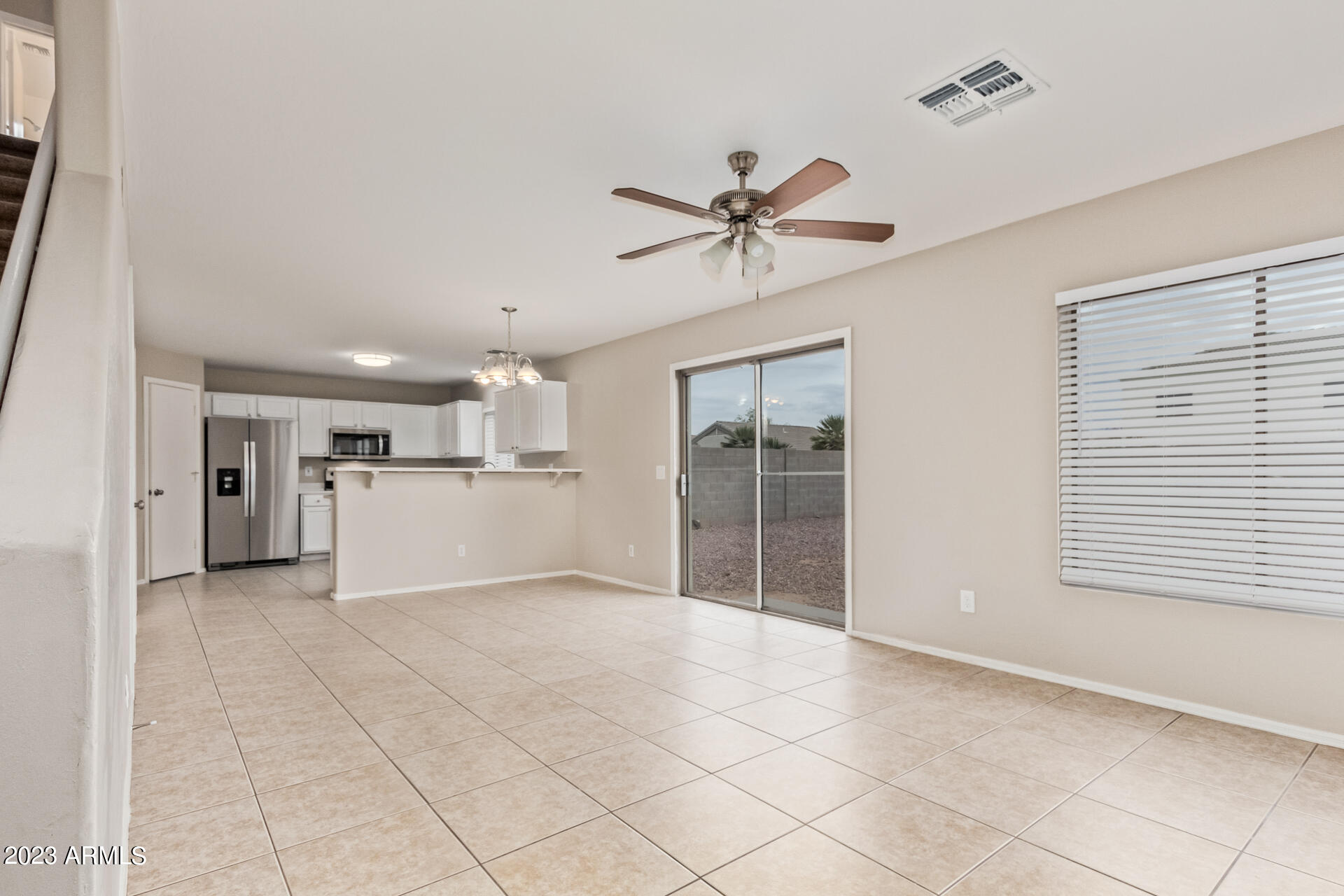 12425 W DREYFUS Drive