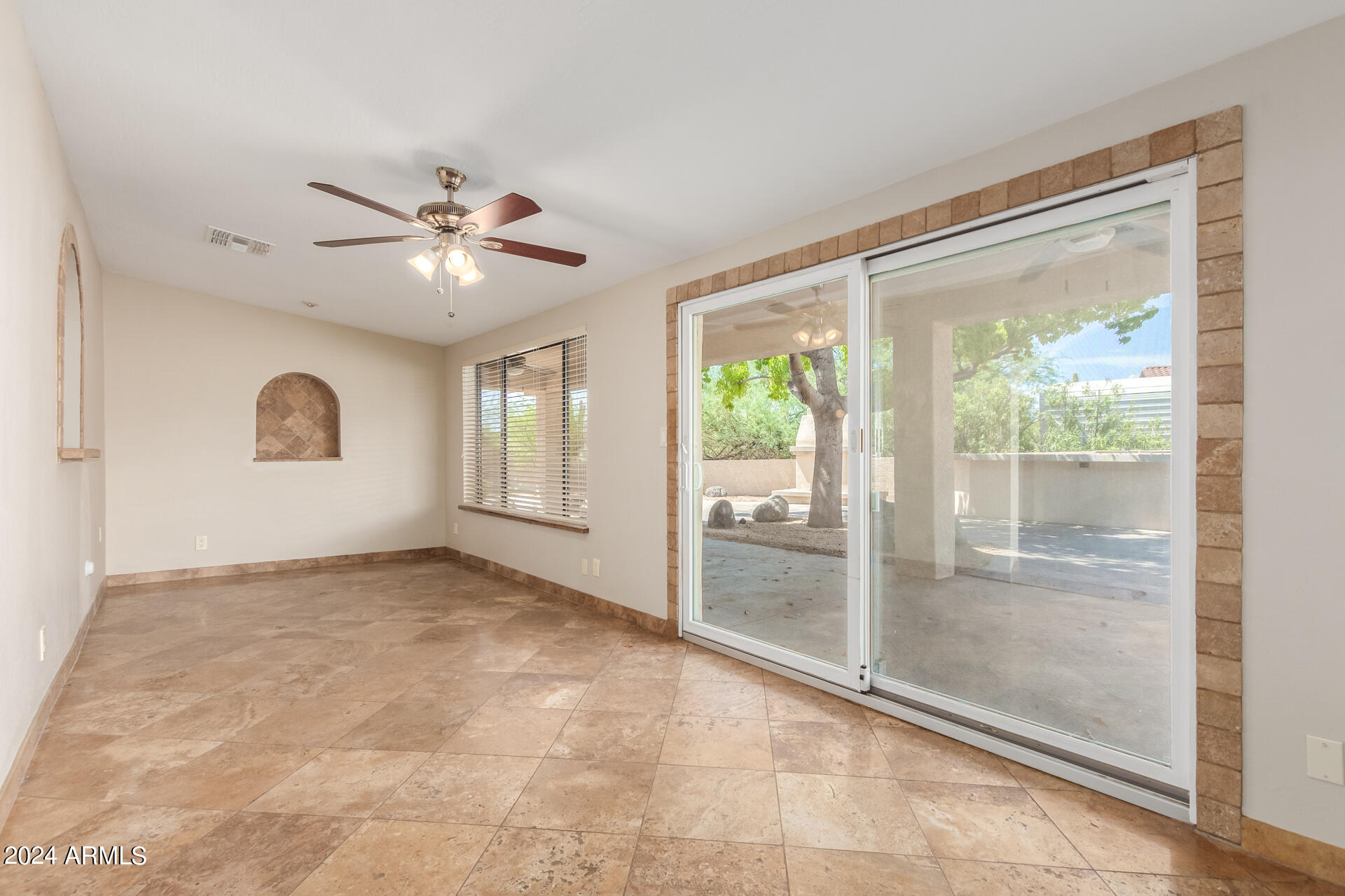 4730 E DESERT FOREST Trail