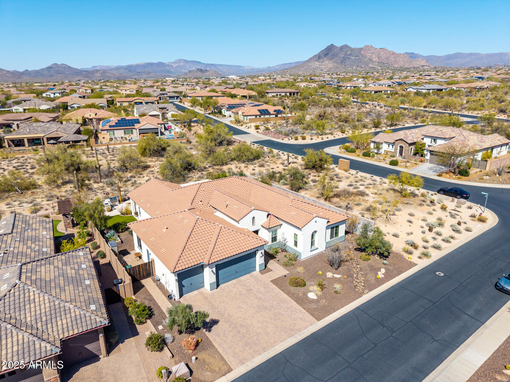 5810 E CALLE MARITA E