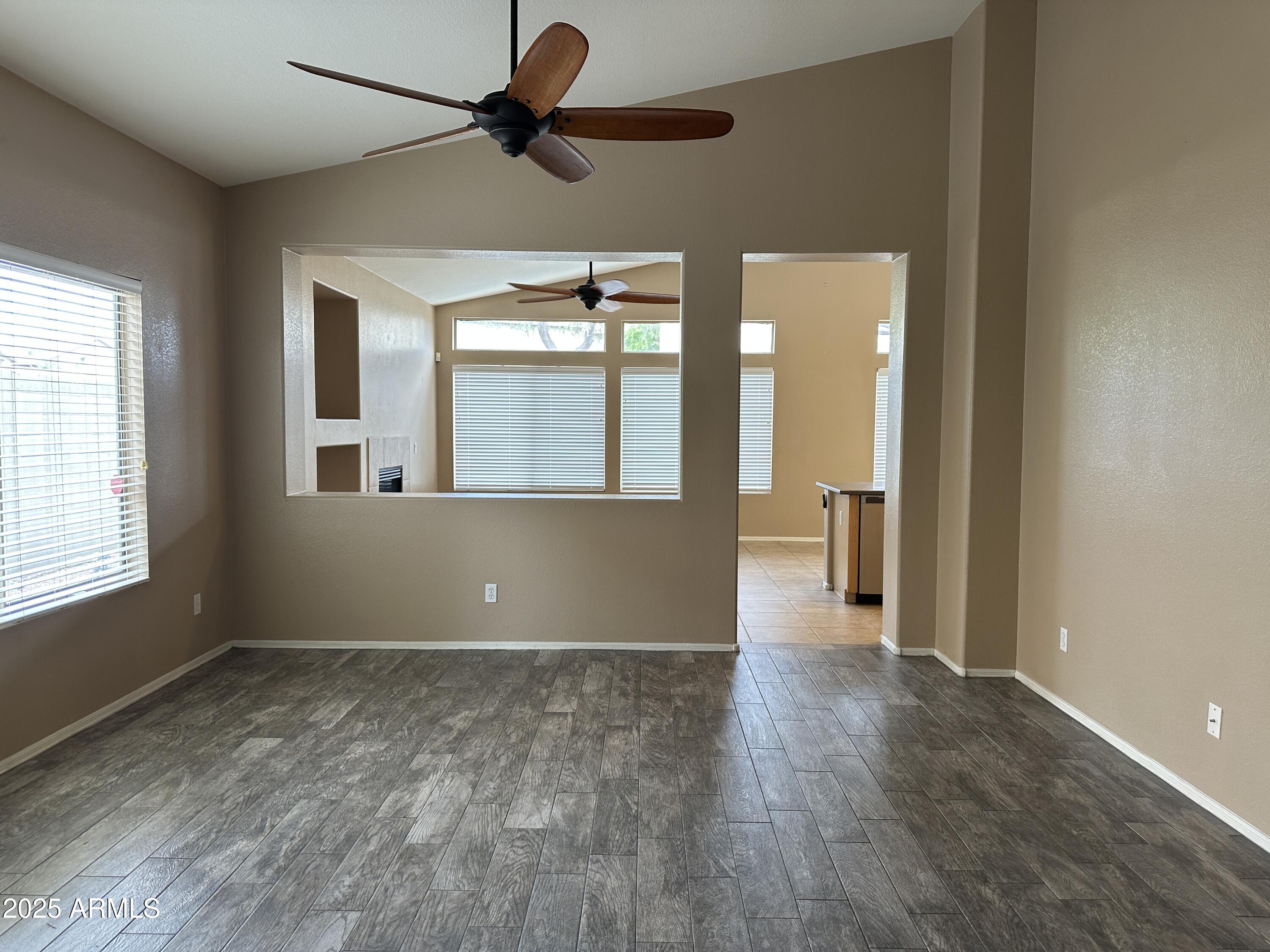 40915 N COLUMBIA Trail