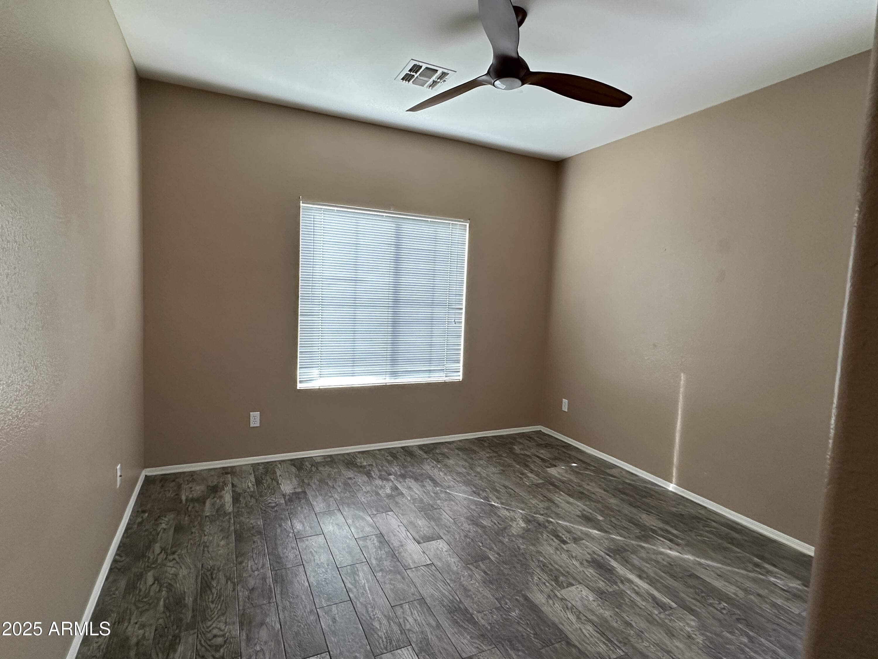 40915 N COLUMBIA Trail