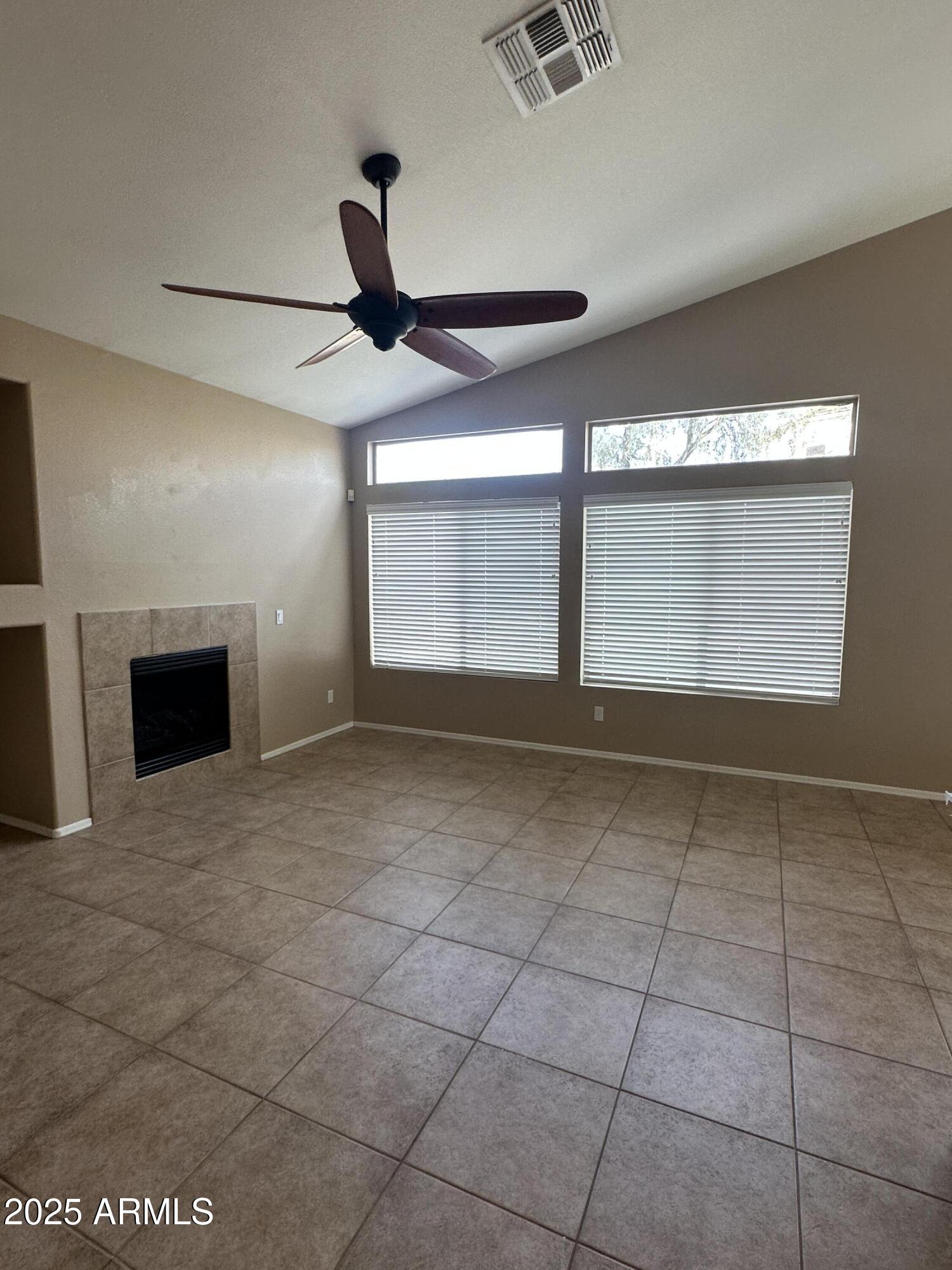 40915 N COLUMBIA Trail