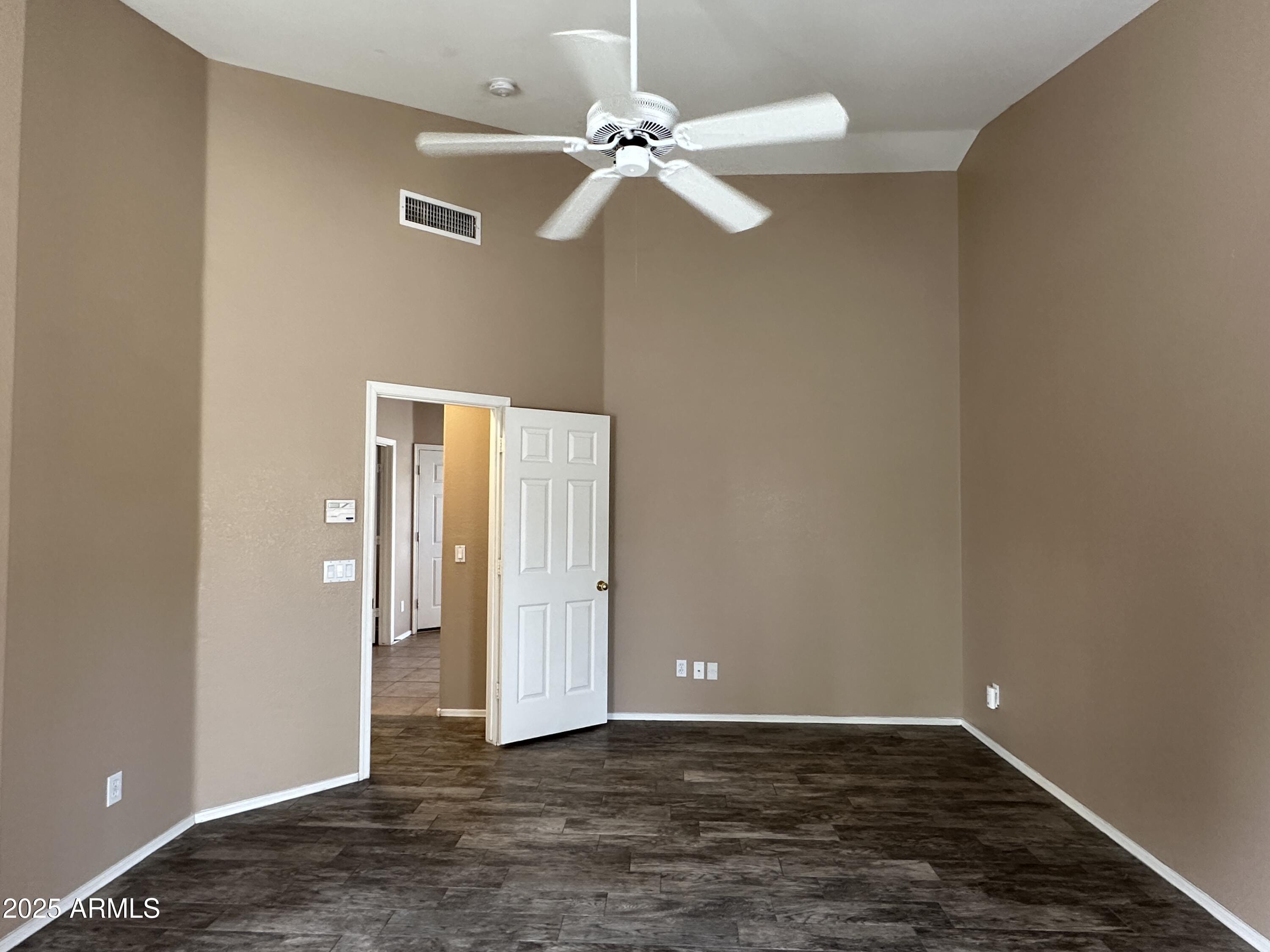 40915 N COLUMBIA Trail