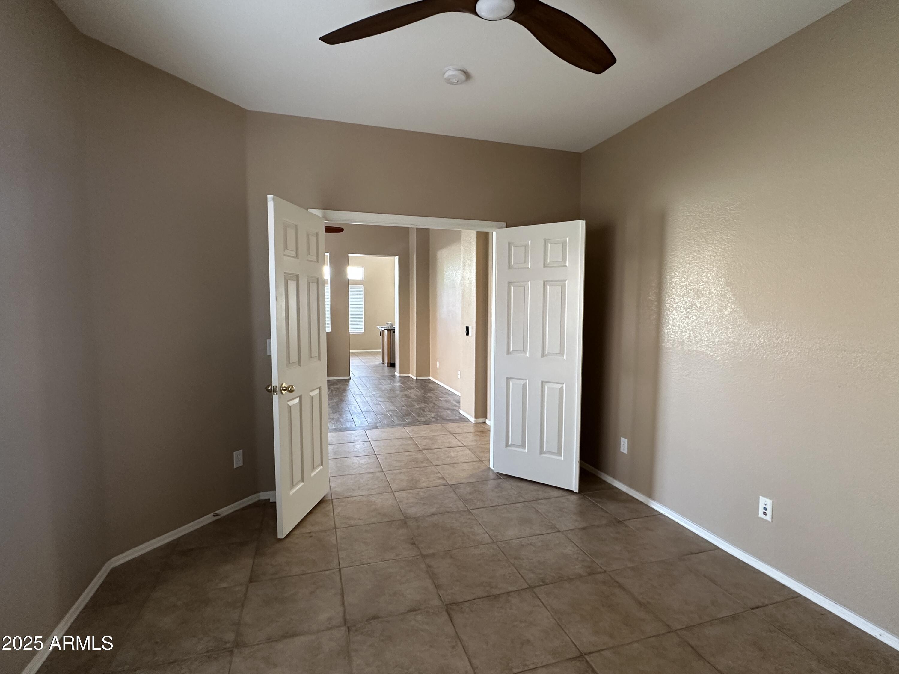 40915 N COLUMBIA Trail