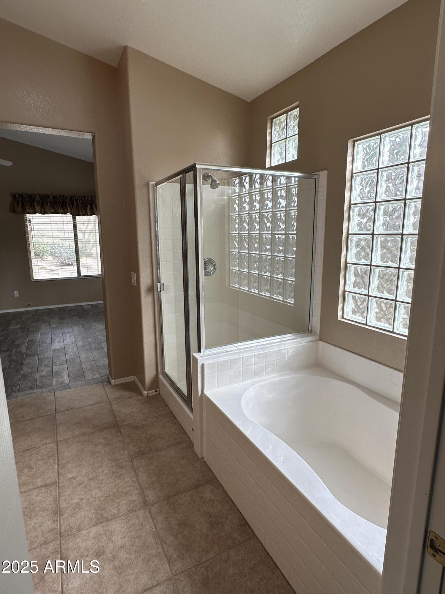 40915 N COLUMBIA Trail