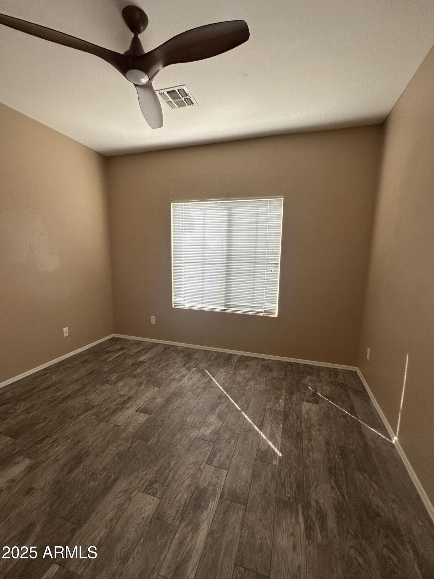 40915 N COLUMBIA Trail