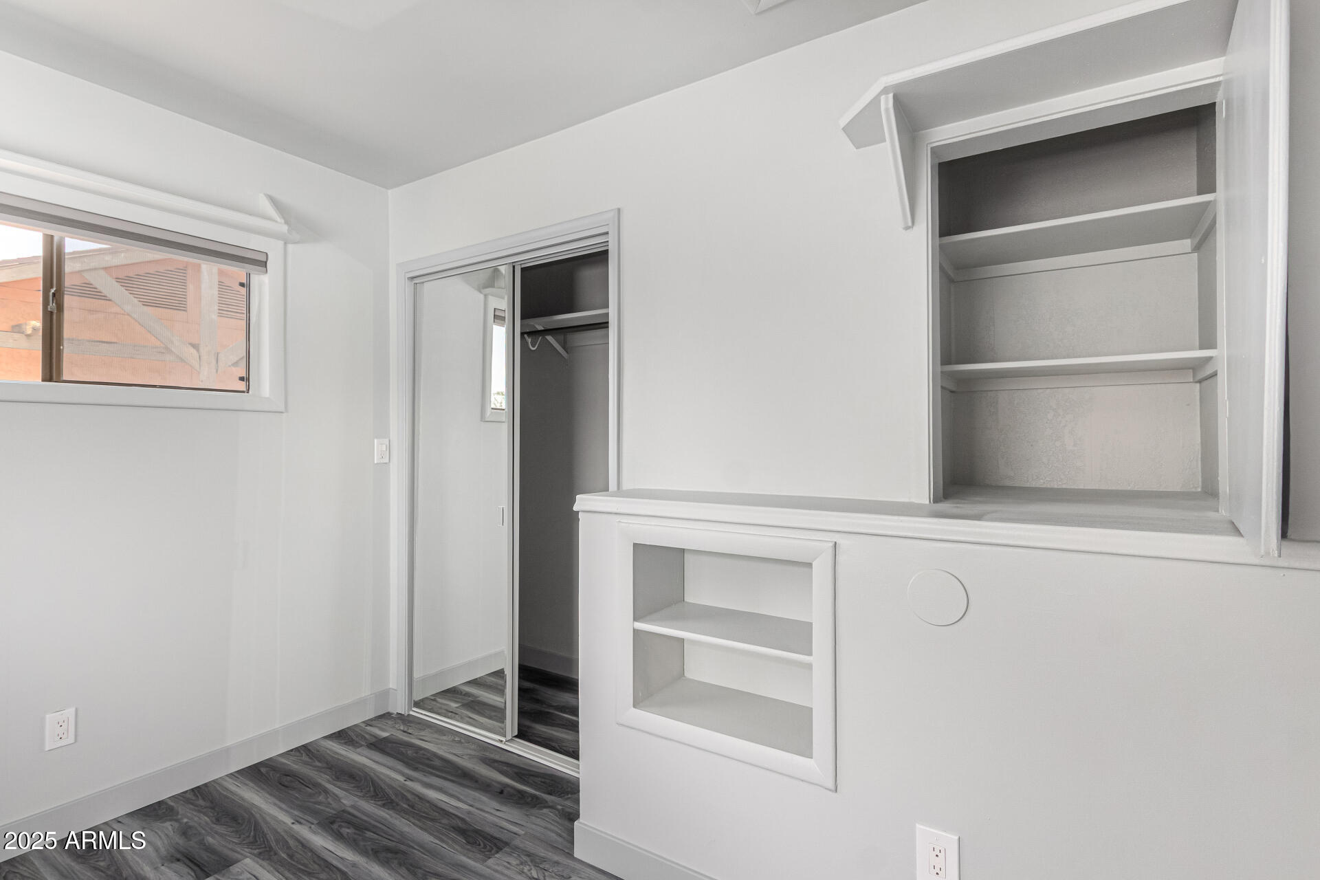 6454 E PASO NUEVO Drive, 104