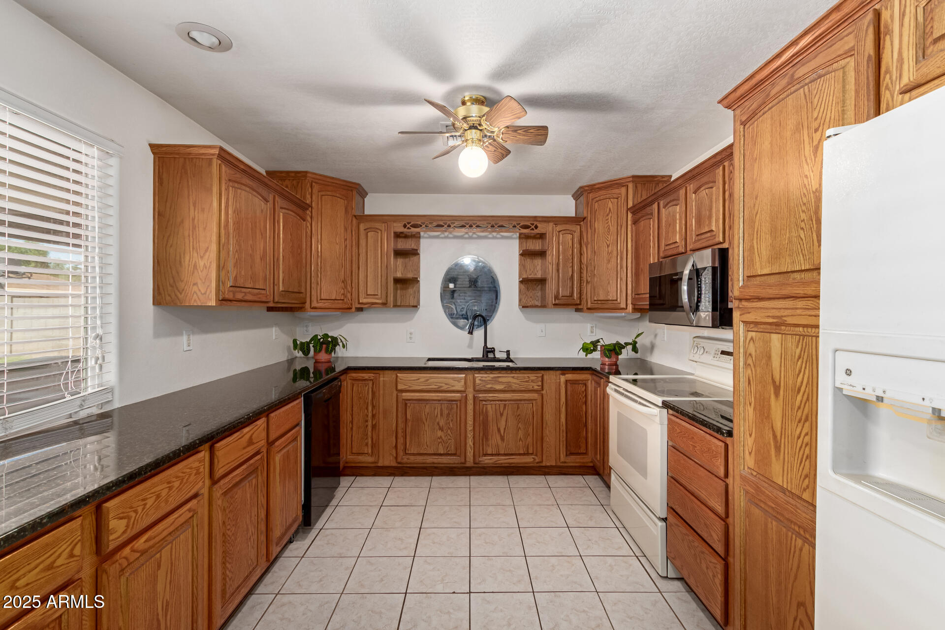3432 N 86th Avenue