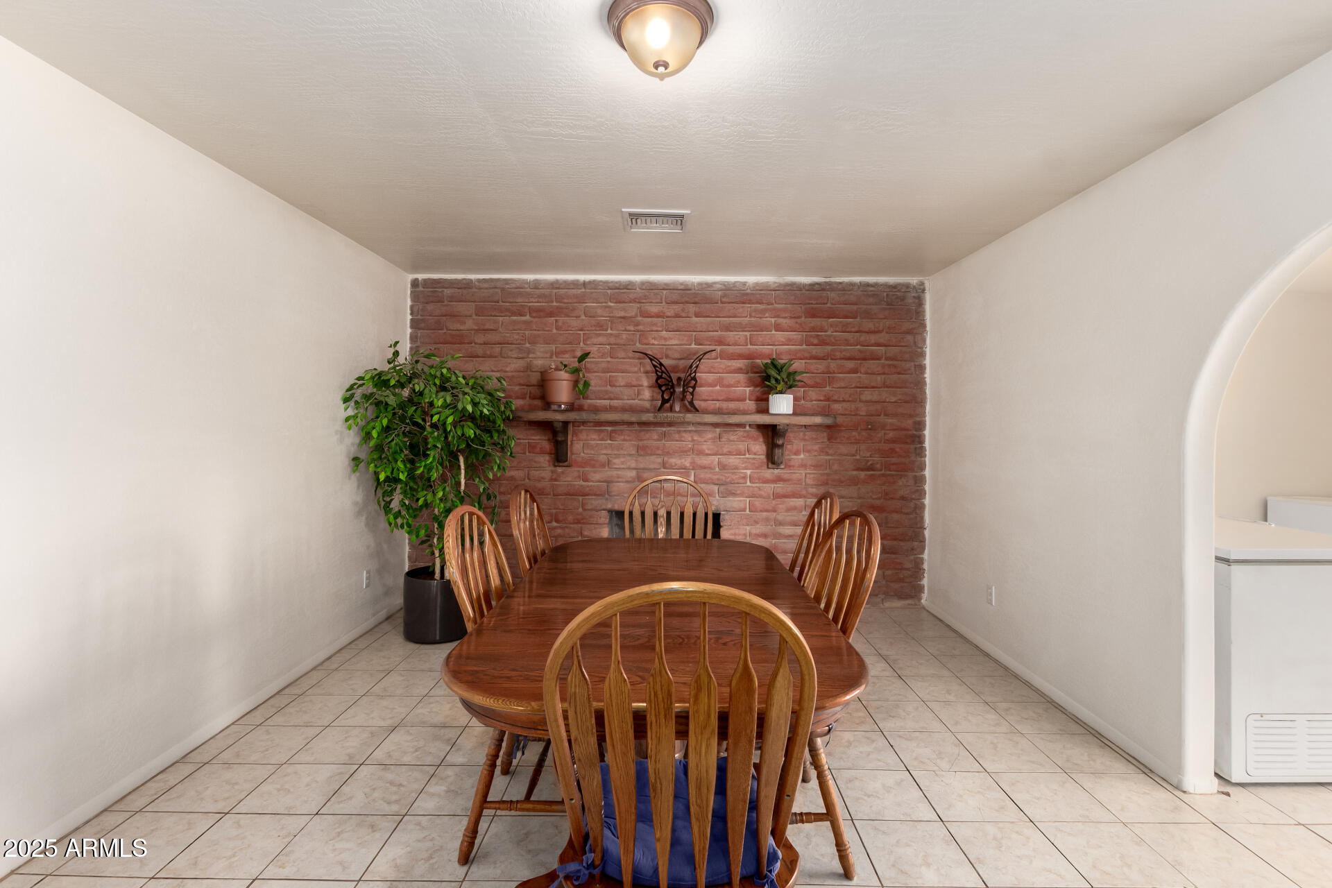 3432 N 86th Avenue