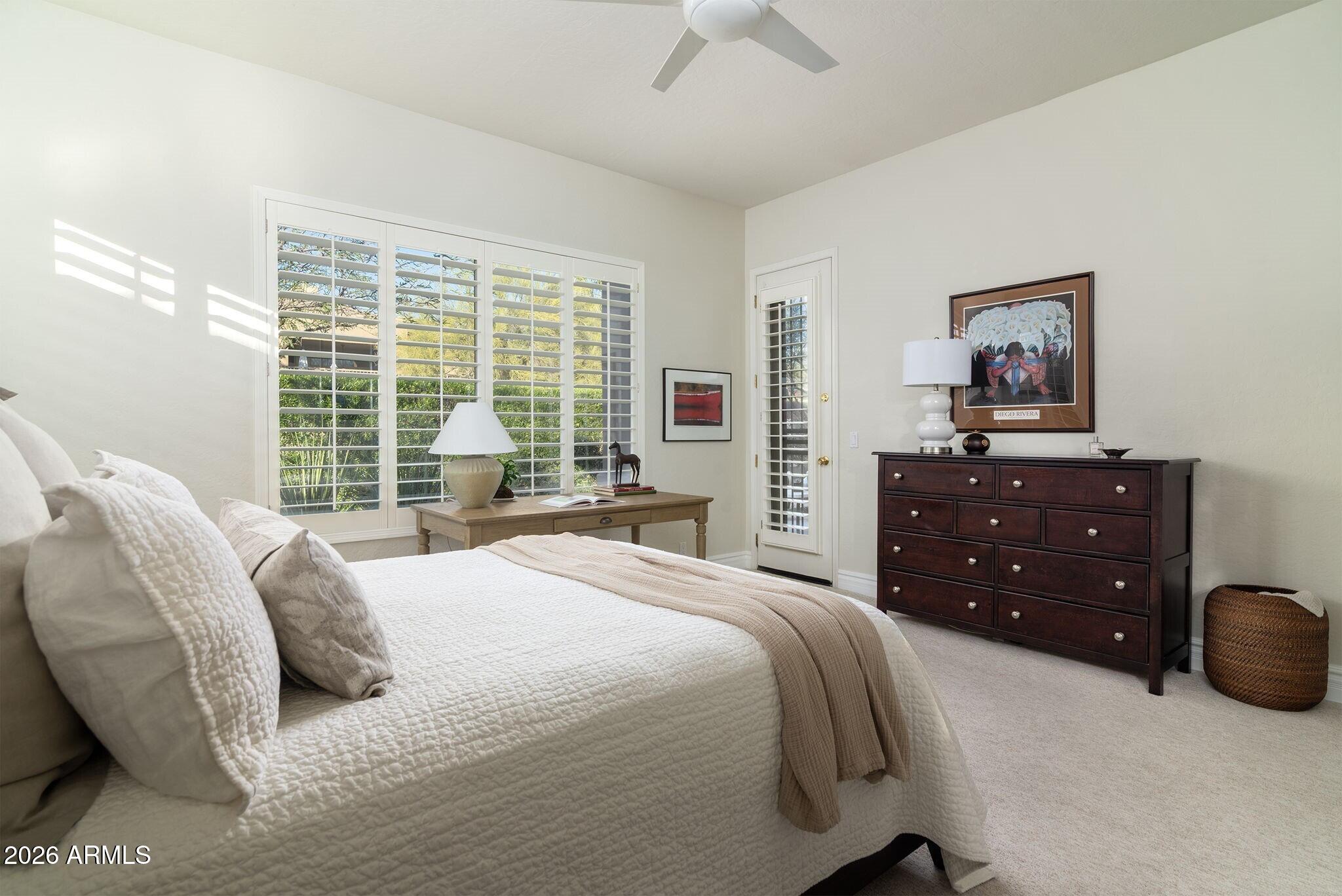 6524 E SHOOTING STAR Way