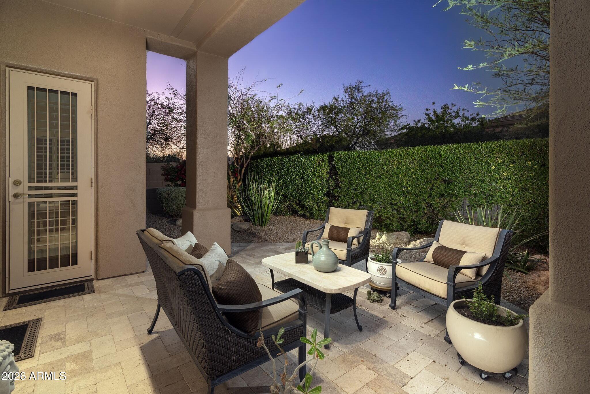 6524 E SHOOTING STAR Way