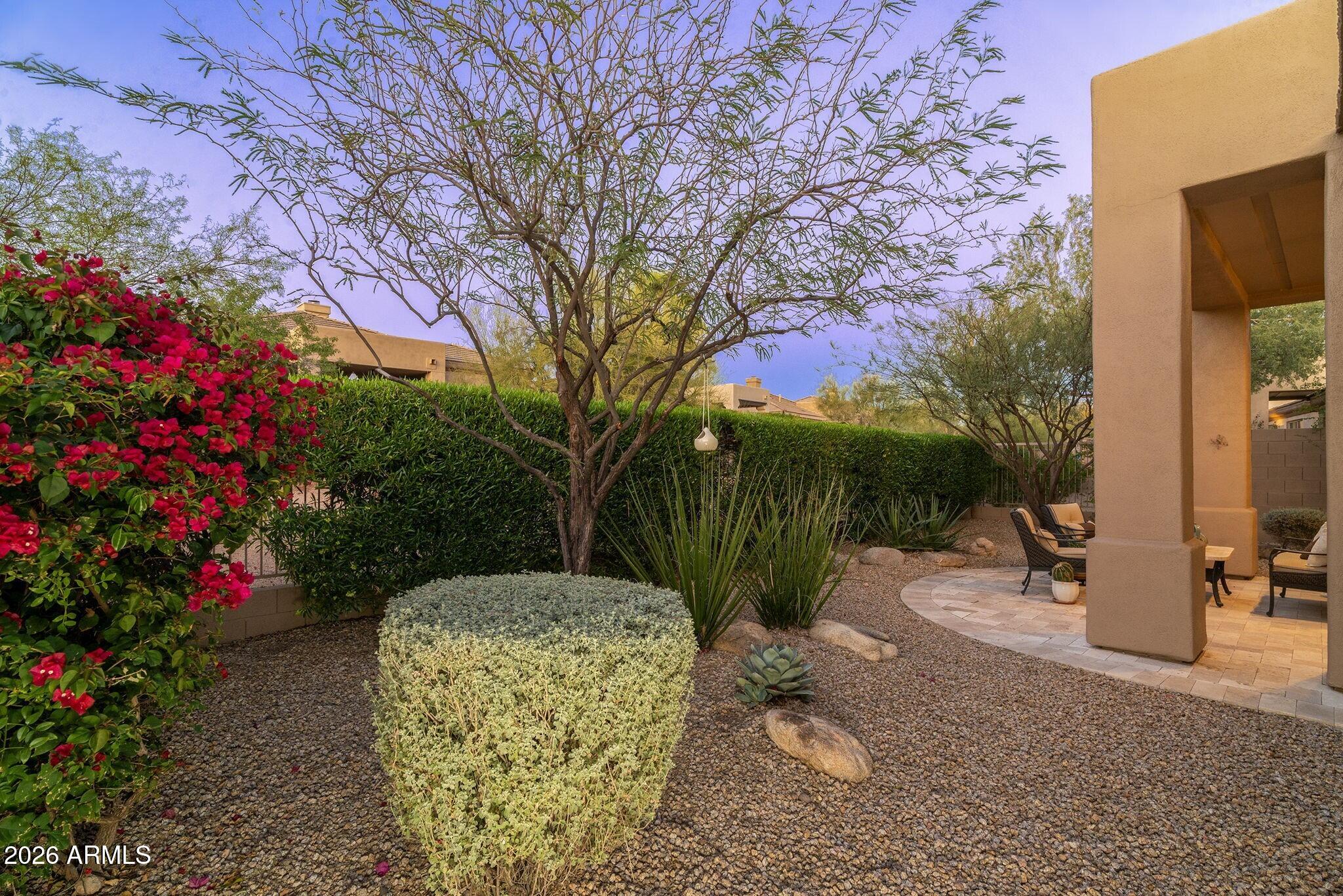 6524 E SHOOTING STAR Way