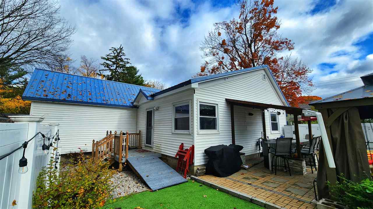 738 Pleasant Ave