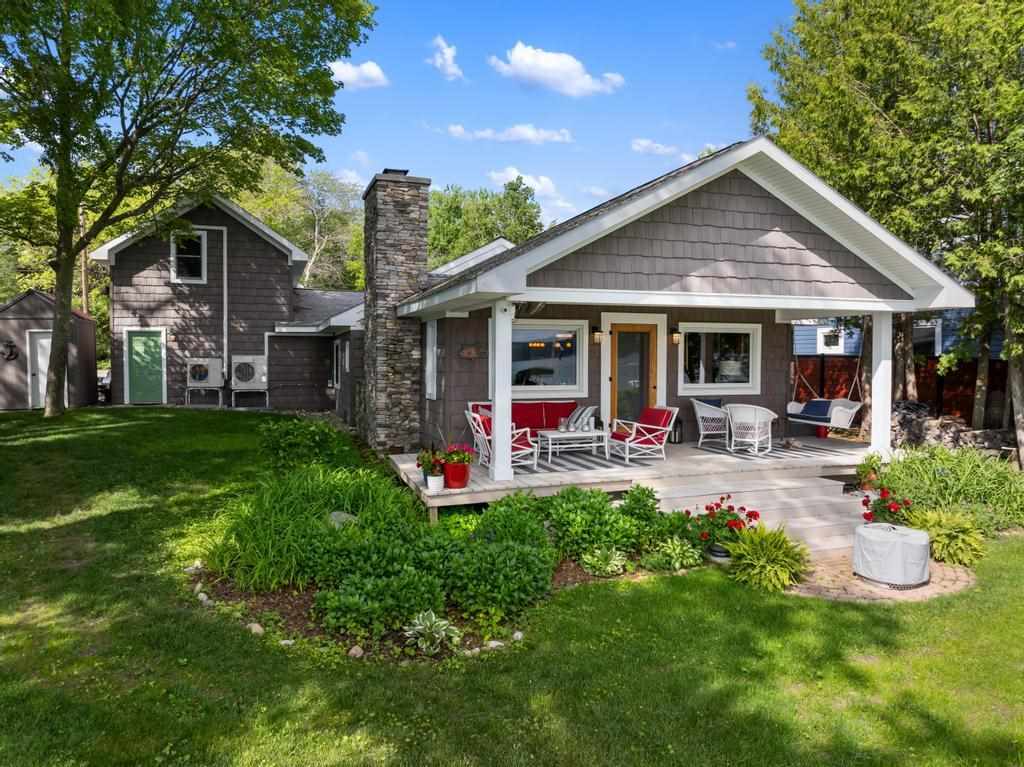 3106 Glenwood Beach Drive