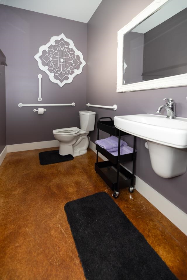 1104 Bridge Street Unit: units A & B