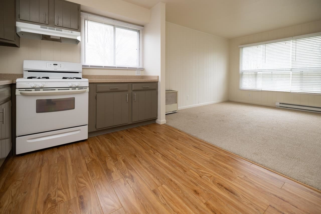 308 W Upright Avenue