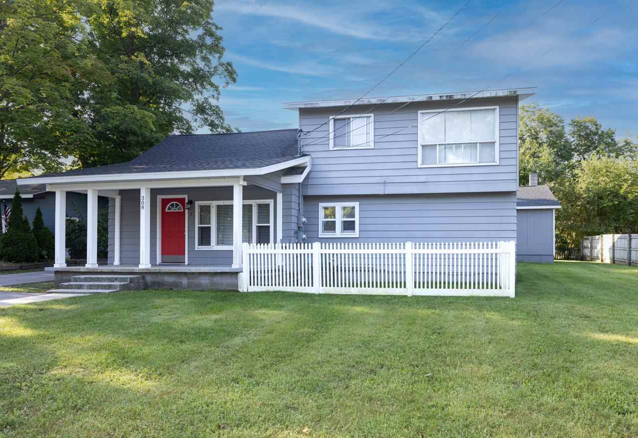 308 W Upright Avenue