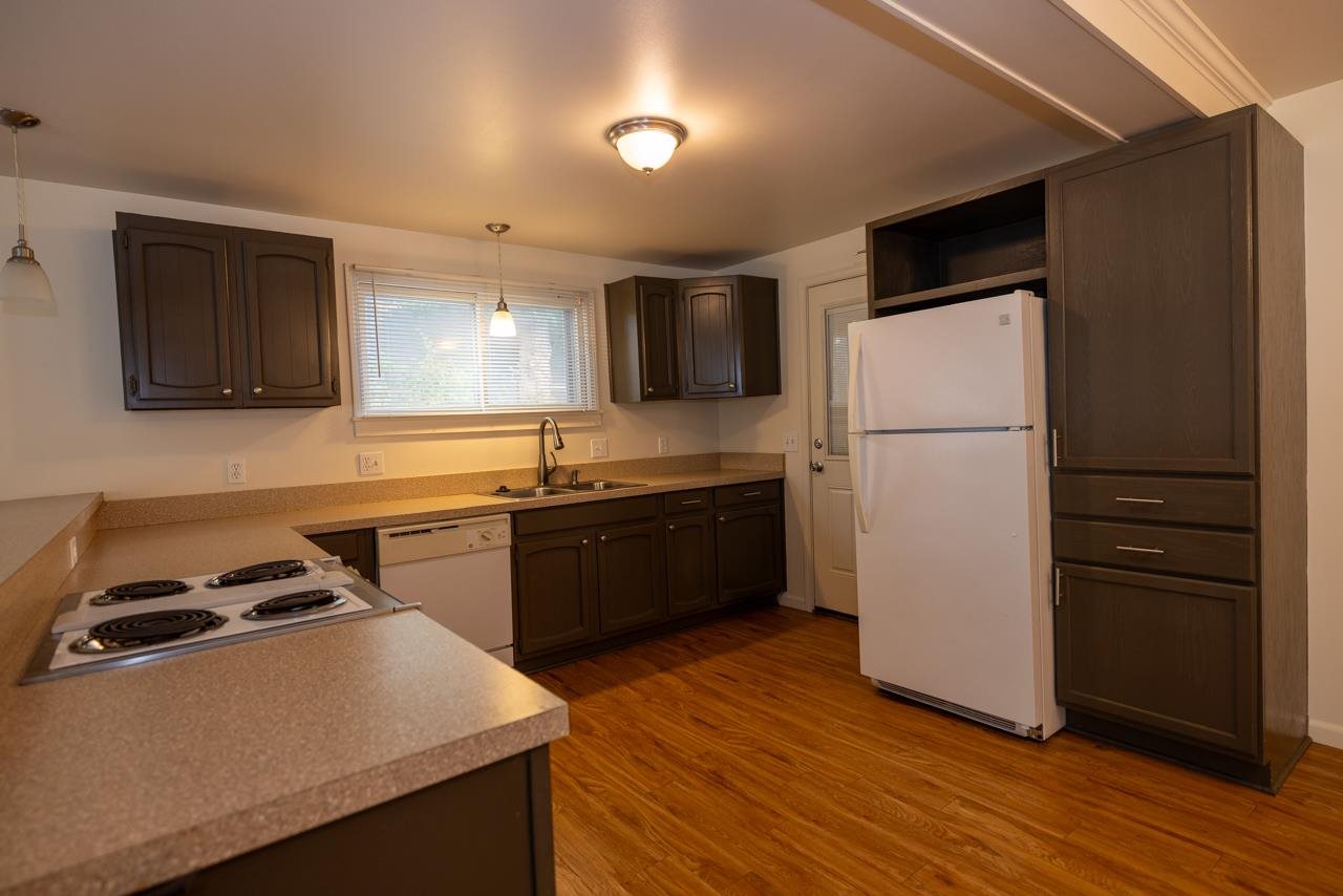 308 W Upright Avenue
