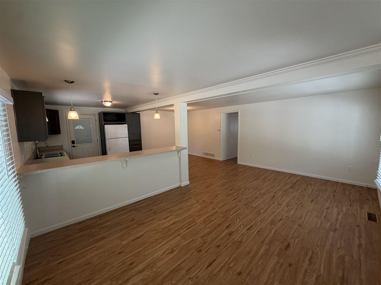 308 W Upright Street