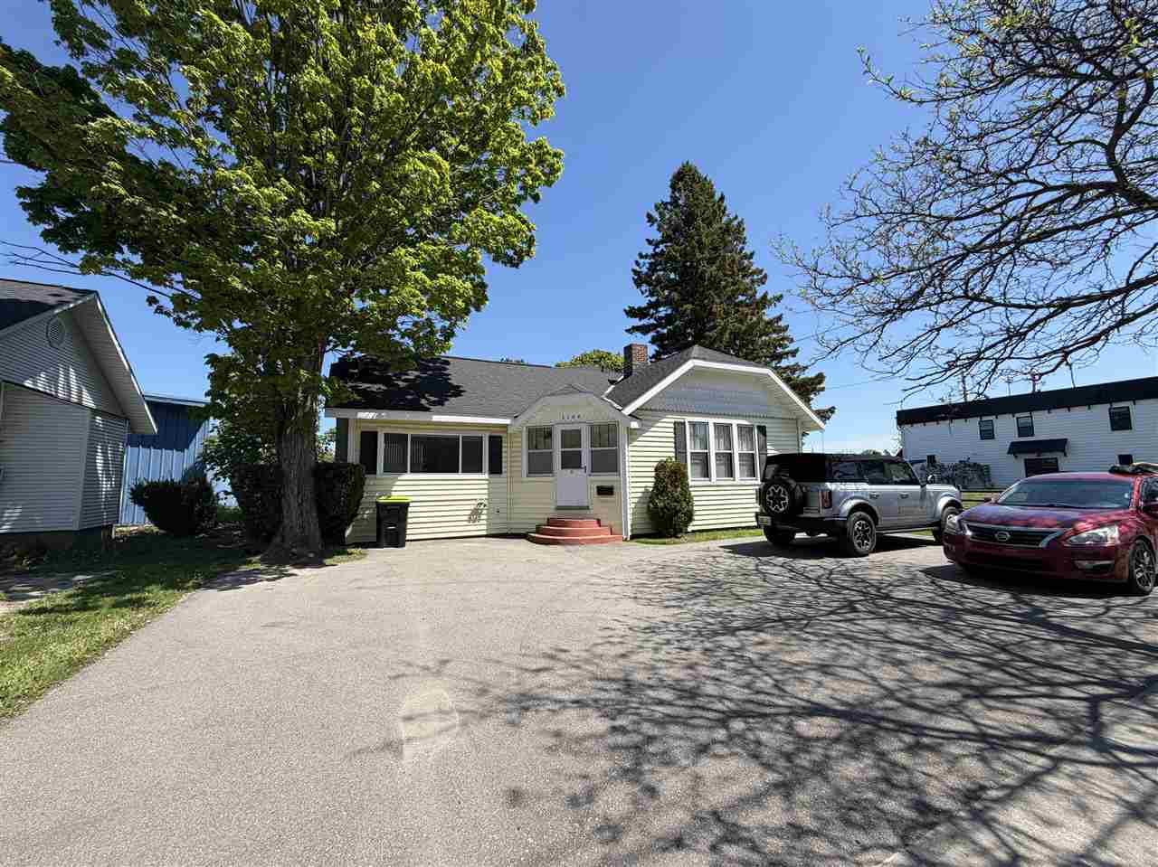 1104 Bridge Street Unit: A