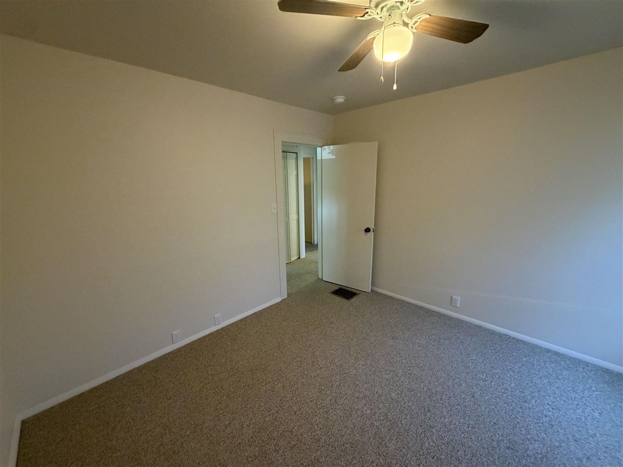 1104 Bridge Street Unit: A