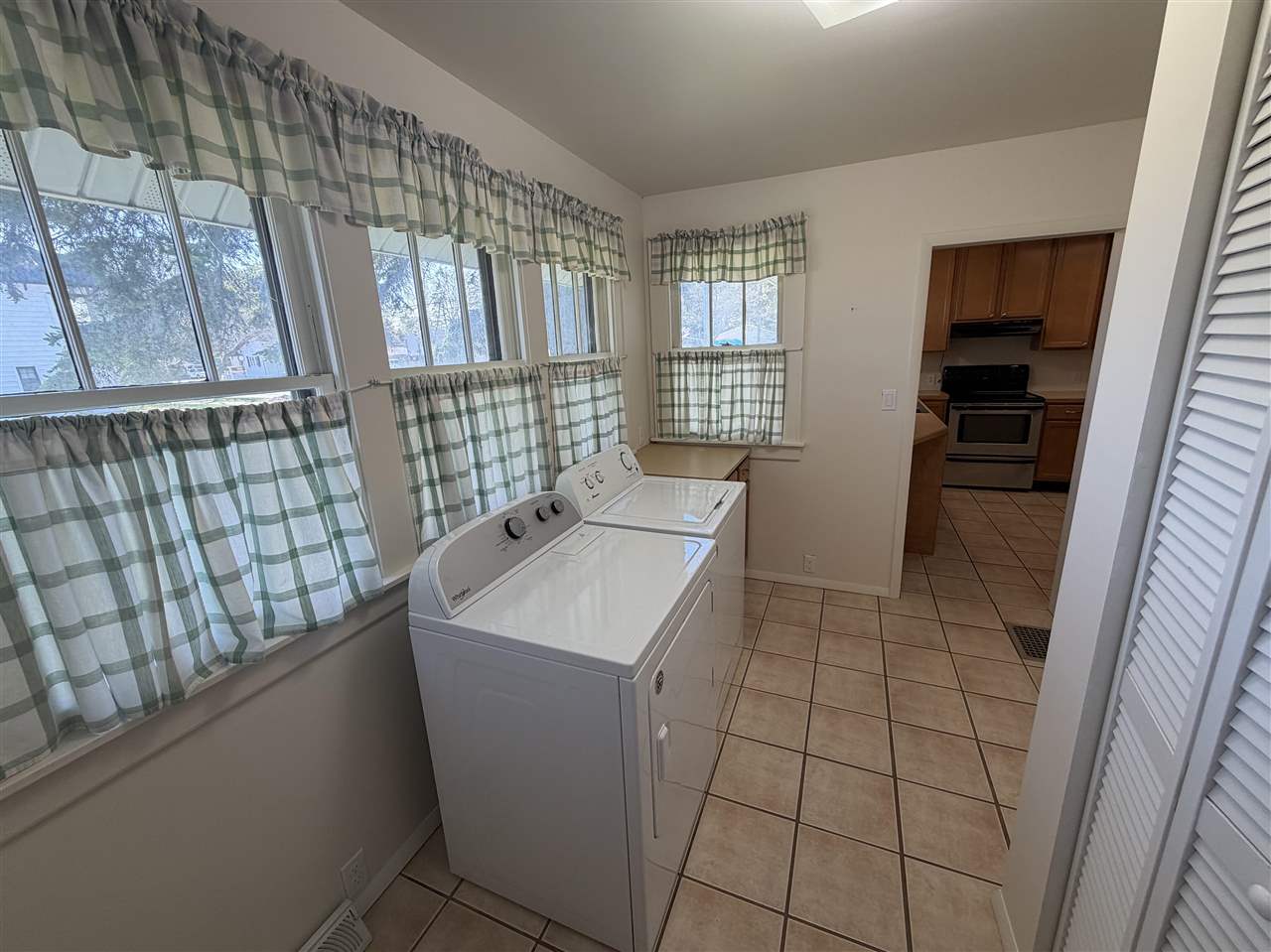 1104 Bridge Street Unit: A