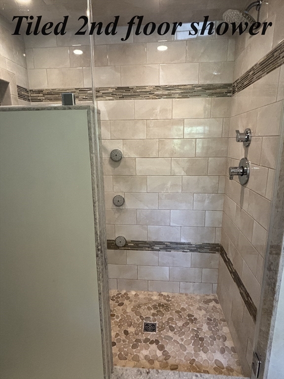 55 Ekstrom Cir