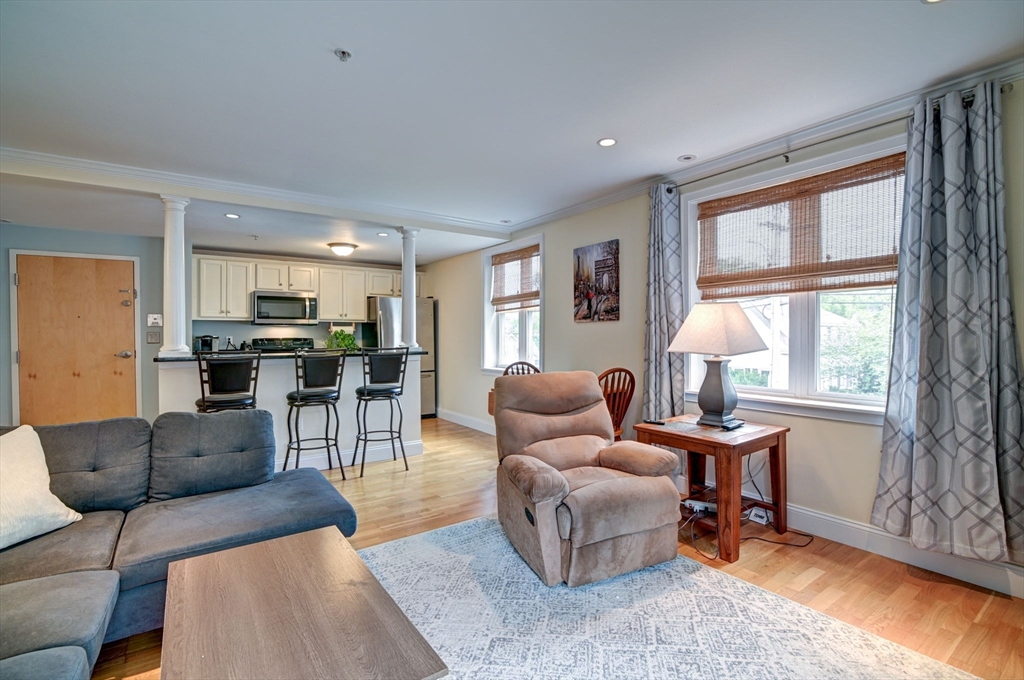 145 Hancock St # 314