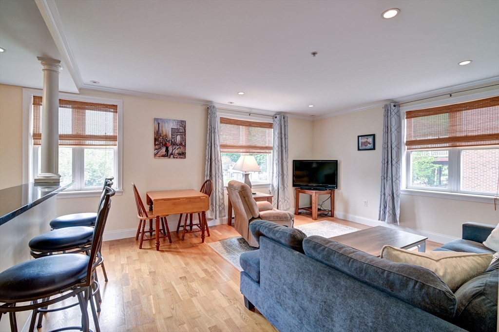 145 Hancock St # 314