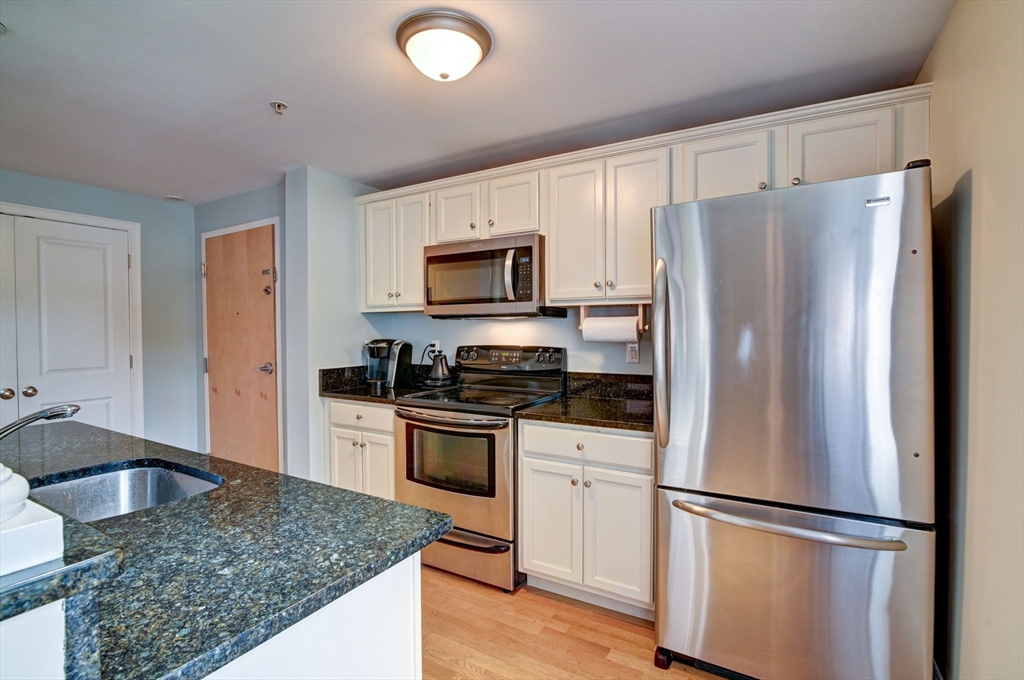 145 Hancock St # 314
