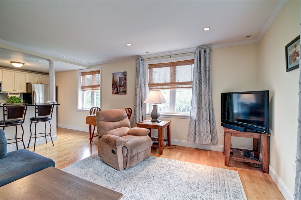 145 Hancock St # 314
