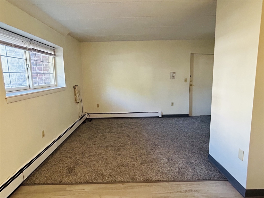 20 Skyline Dr # 2
