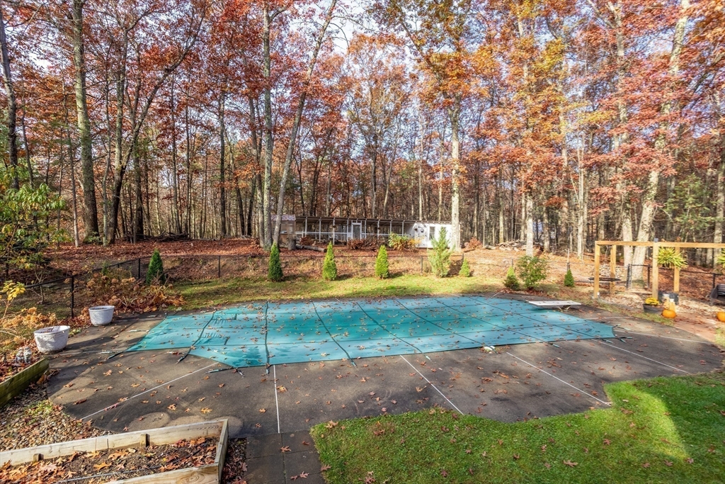 181 Nashua Rd