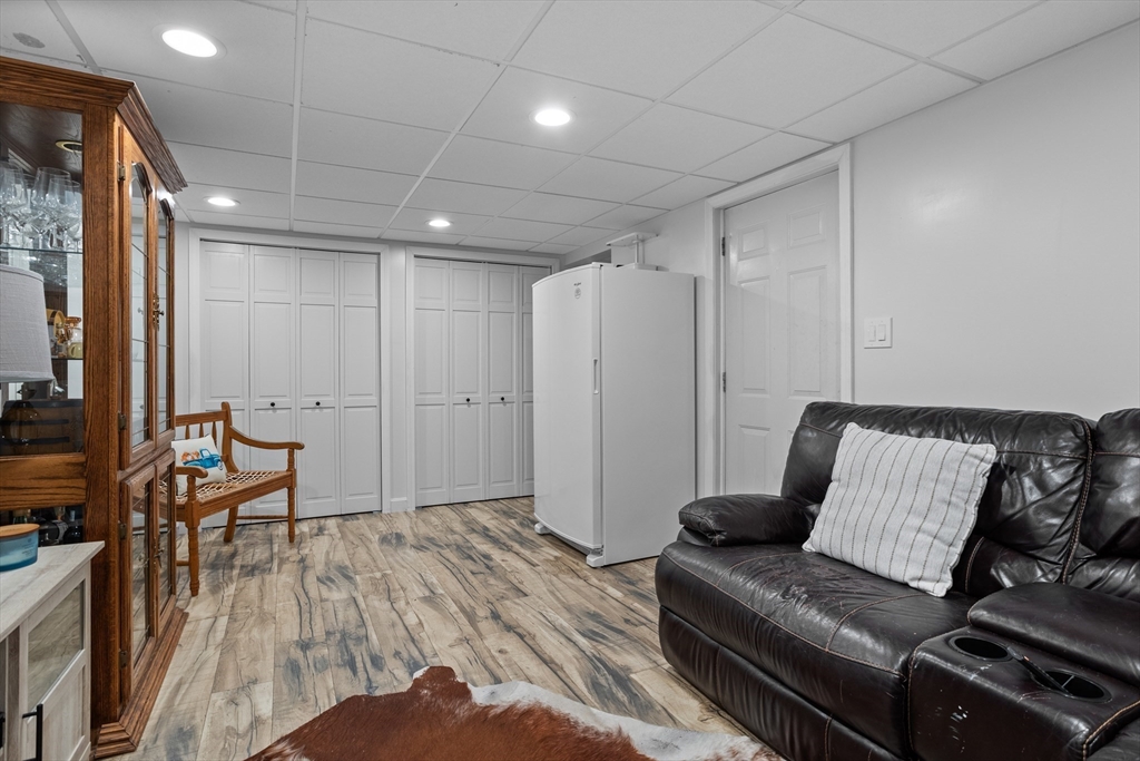 181 Nashua Rd