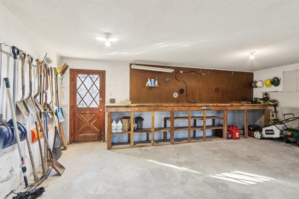 15 Cedar Rd