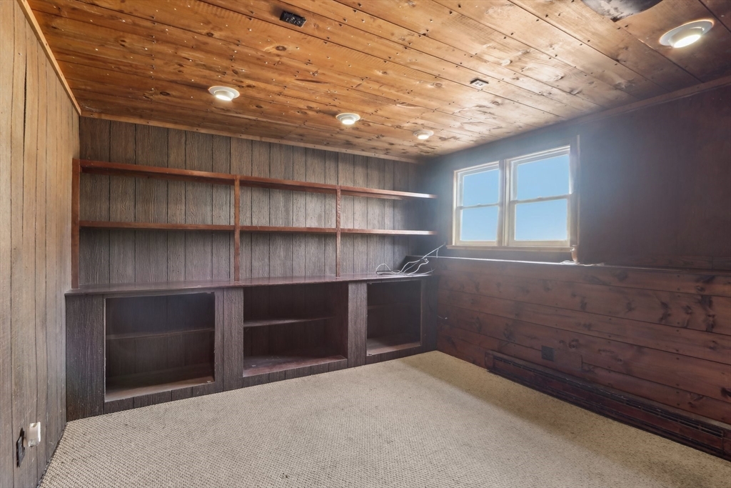 15 Cedar Rd