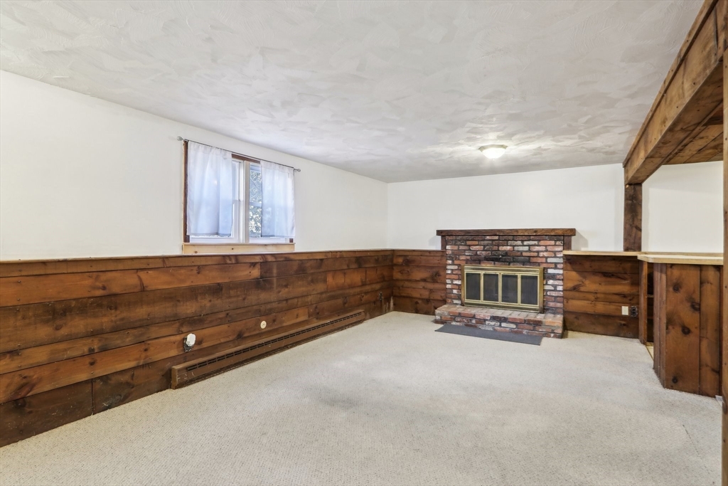15 Cedar Rd