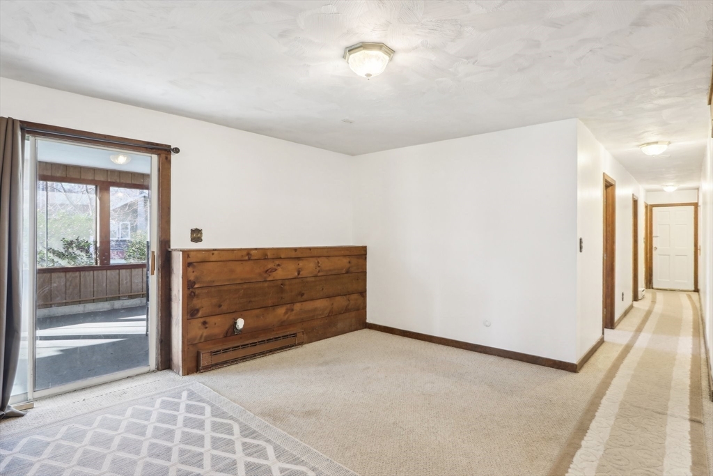 15 Cedar Rd