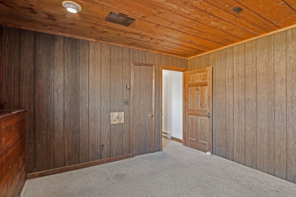 15 Cedar Rd