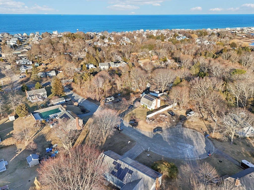 15 Cedar Rd