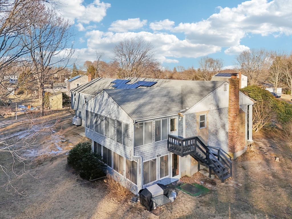 15 Cedar Rd