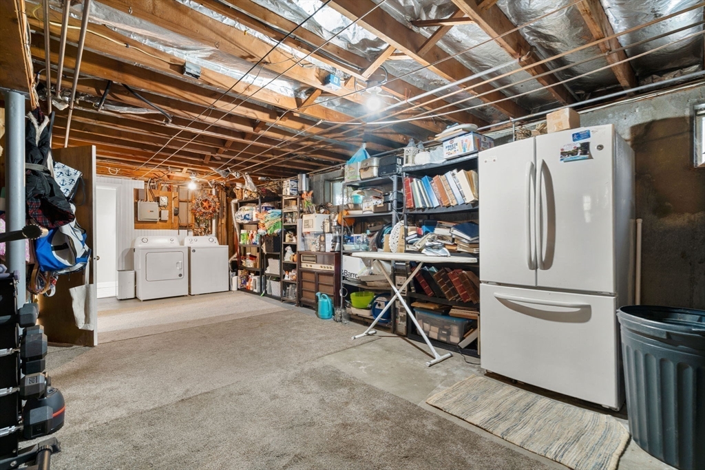 78 Robbie Rd