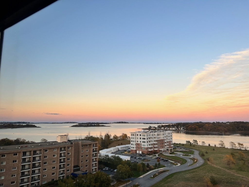 73 Broad Reach Unit: T123C