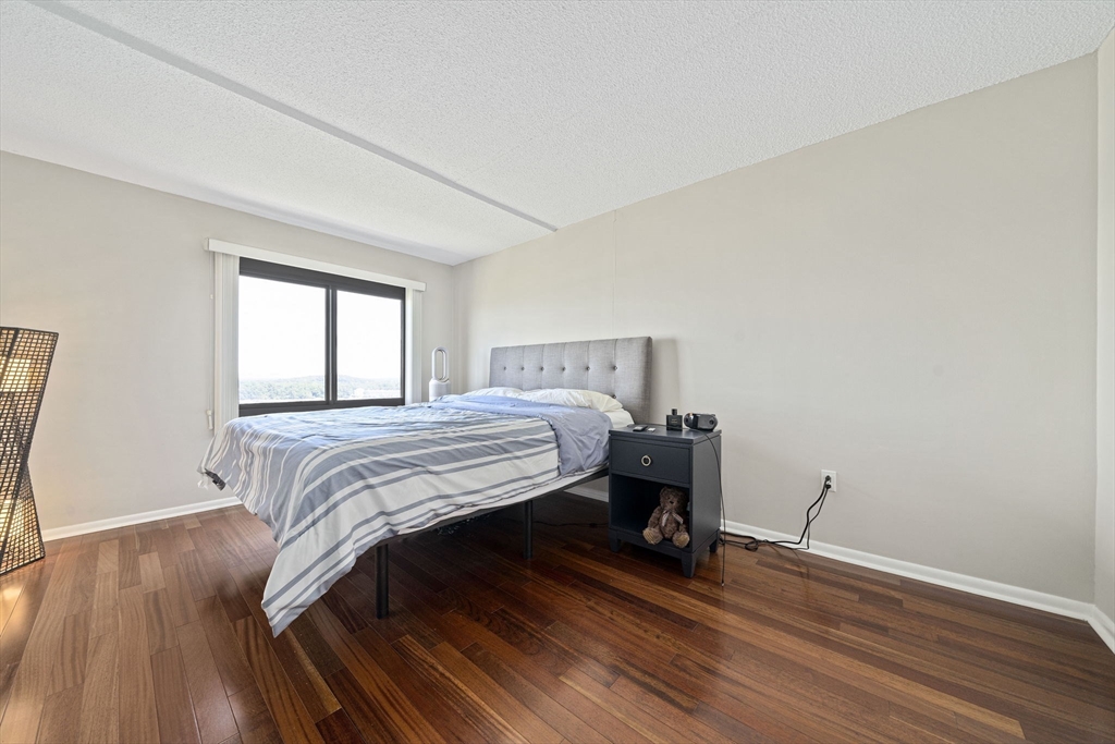 73 Broad Reach Unit: T123C