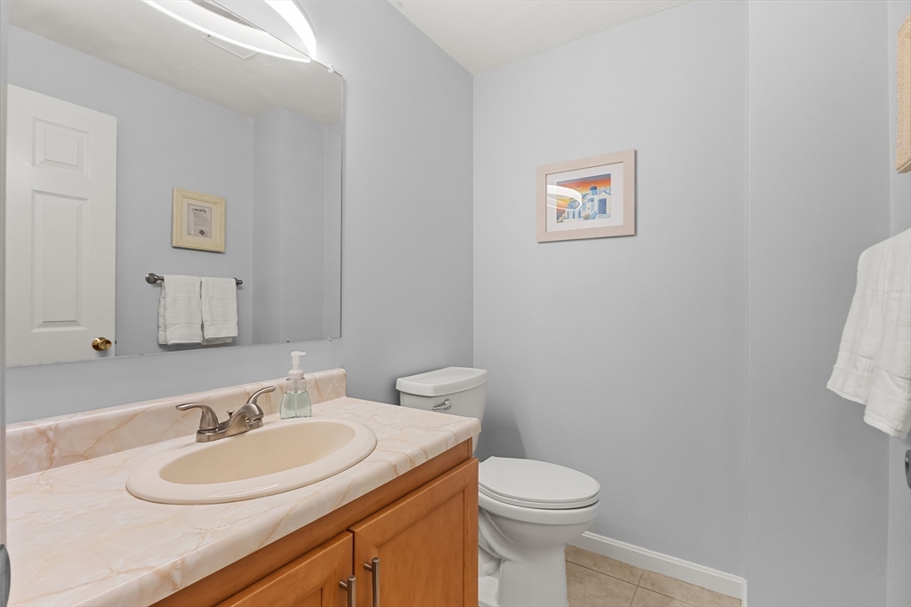 17 Gasllght Lane # 17