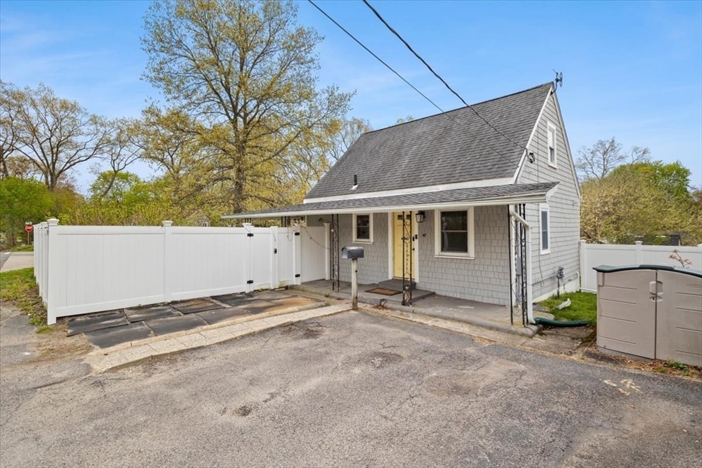 47 Rockford St