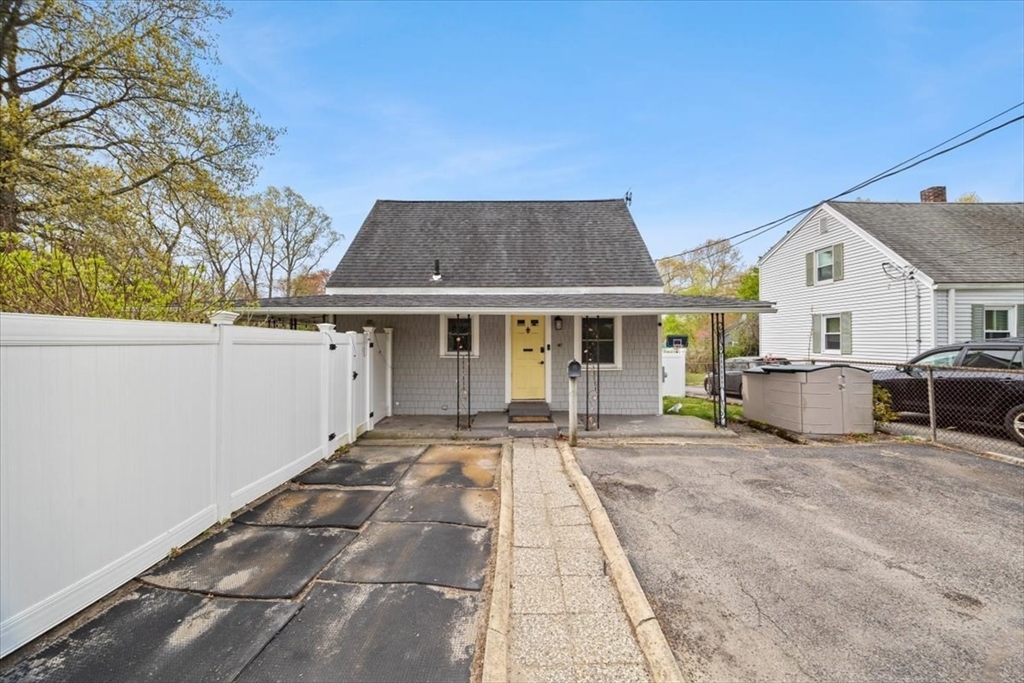 47 Rockford St